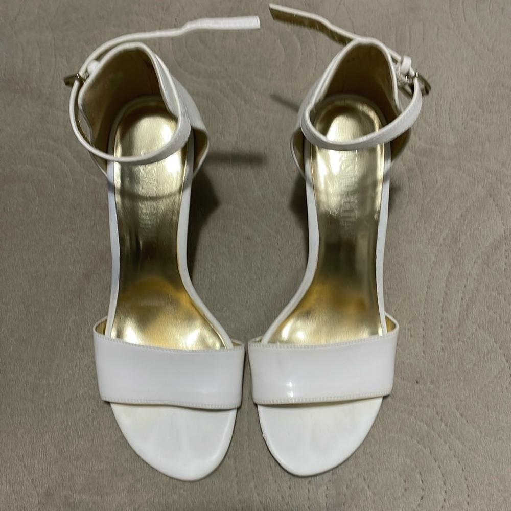 Cosmopolitan shoes.
